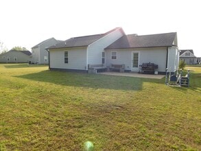 318 N Landing Dr in Goldsboro, NC - Building Photo - Building Photo