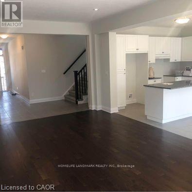 295 Chokecherry Cres in Waterloo, ON - Building Photo - Building Photo