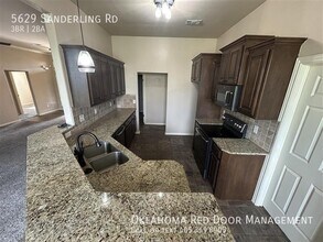 5629 Sanderling Rd in Oklahoma City, OK - Building Photo - Building Photo
