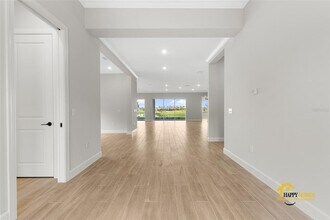 992 Tassleflower Trl in St. Cloud, FL - Building Photo - Building Photo