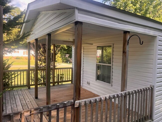 140 Dakota Dr in Garner, NC - Building Photo - Building Photo