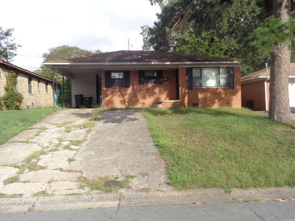 1819 S Monroe St in Little Rock, AR - Building Photo