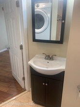 662 N 33rd St in Philadelphia, PA - Building Photo - Building Photo