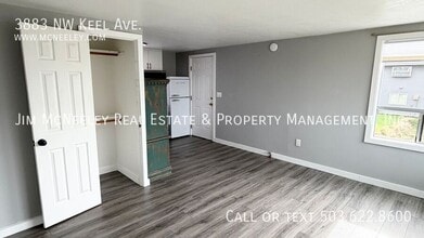 3883 NW Keel Ave in Lincoln City, OR - Building Photo - Building Photo