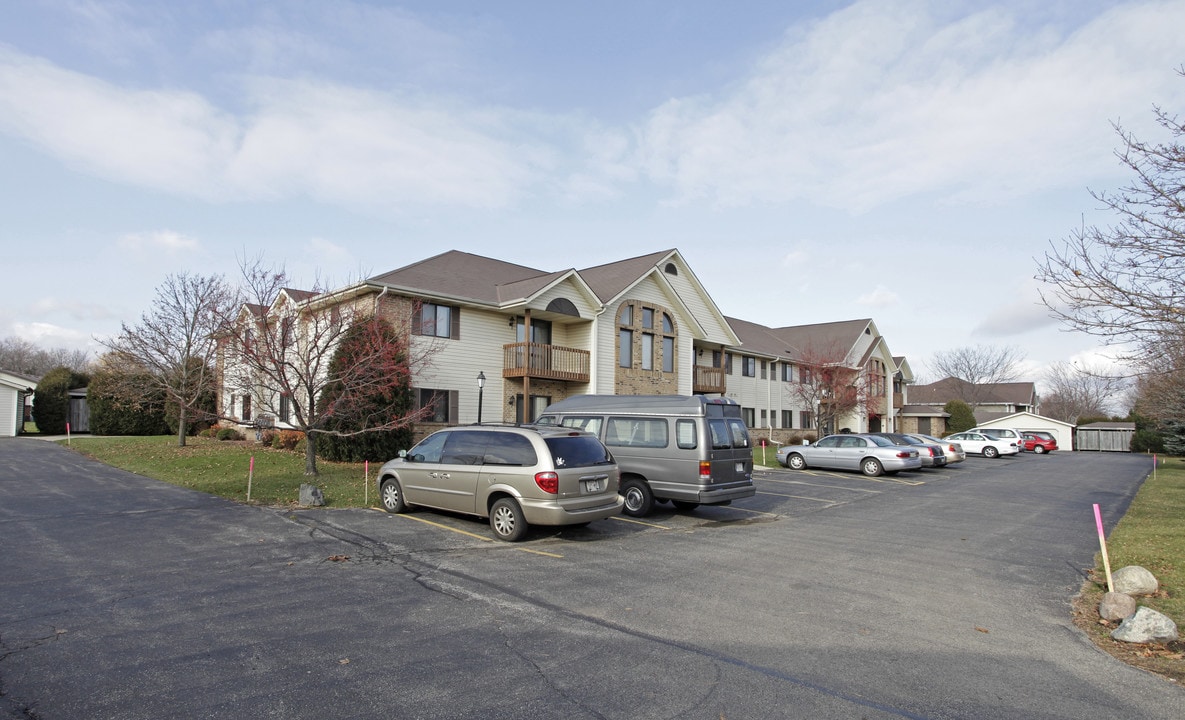 The Sunset Meadows Apartments in Delavan, WI - Building Photo