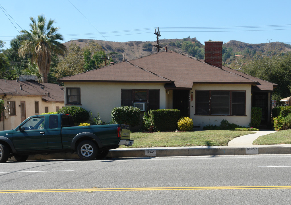 1825 Verdugo Rd in Glendale, CA - Building Photo