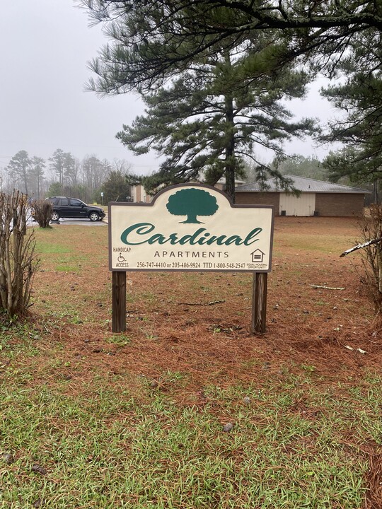 Cardinal Apartments in Addison, AL - Foto de edificio