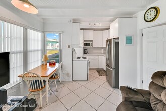 1365 S Atlantic Ave in Cocoa Beach, FL - Building Photo - Building Photo