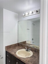 3873 NW 90th Ave in Sunrise, FL - Building Photo - Building Photo