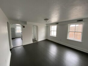 871 Madison Ave, Unit 3rd Fl in York, PA - Building Photo - Building Photo