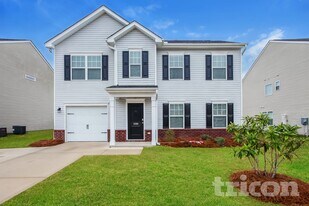 1090 Heart Pine Dr in Blythewood, SC - Building Photo