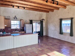 26 Balsamo Ln in Ranchos De Taos, NM - Building Photo - Building Photo