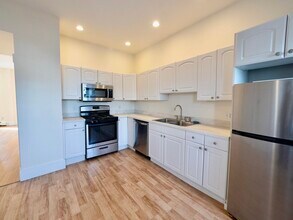 27 Fort Ave in Boston, MA - Building Photo - Building Photo