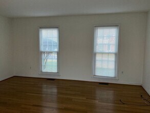 9812 Wilden Ln in Potomac, MD - Building Photo - Building Photo