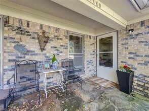 7002 Lincoln Dr in North Richland Hills, TX - Building Photo - Building Photo