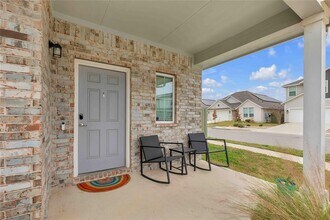 16900 Adoro Dr in Manor, TX - Building Photo - Building Photo