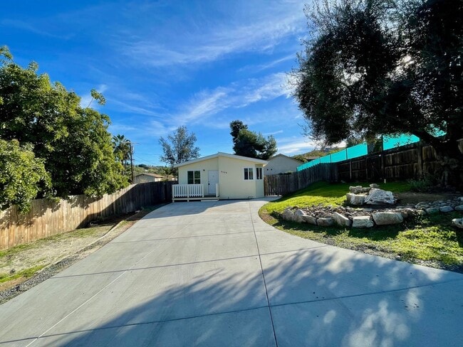 property at 9109 Creekford Dr