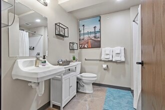 City Center Lofts in Green Bay, WI - Foto de edificio - Building Photo