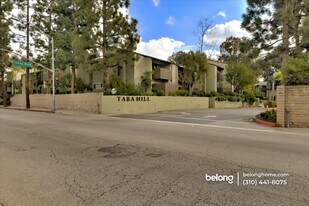 4903 Indian Wood Rd, Unit 109 in Culver City, CA - Building Photo
