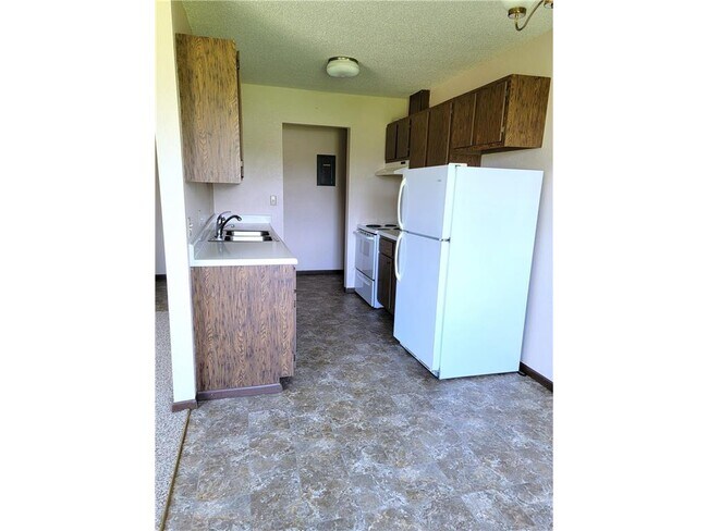 120 Slocum St in Holloway, MN - Building Photo - Building Photo