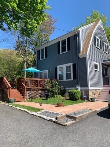 property at 10 A Partridge St