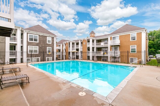 Jefferson Park in Liberty, MO - Foto de edificio - Building Photo