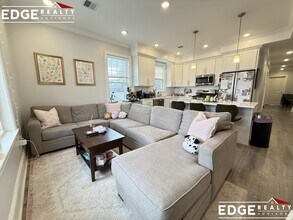 168 Franklin St in Boston, MA - Building Photo - Building Photo