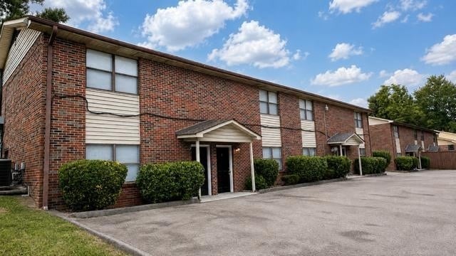 property at 3540 Adkisson Dr NW