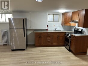 1342 Pape Ave in Toronto, ON - Building Photo - Building Photo