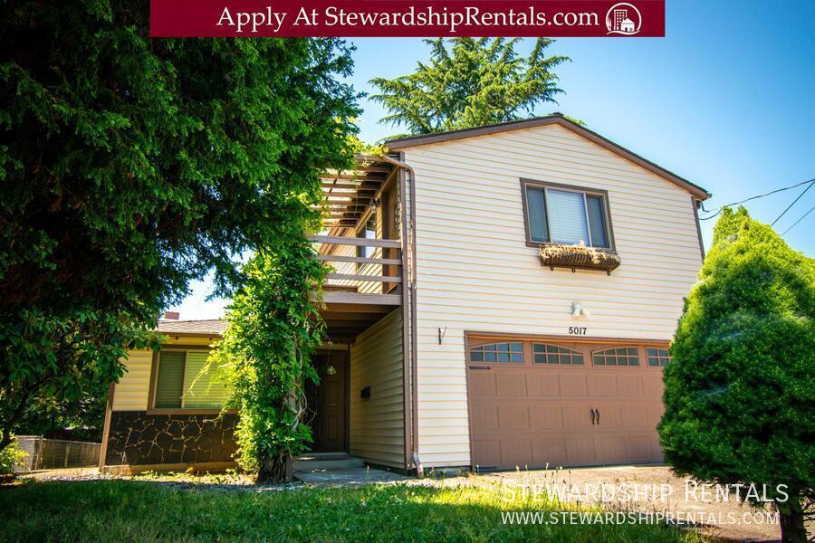 5017 SE 45th Ave in Portland, OR - Building Photo
