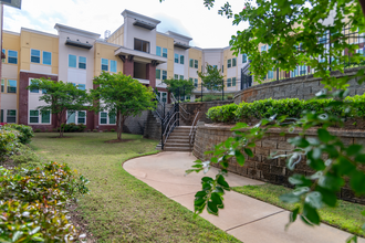 Granite Crossing in Lithonia, GA - Foto de edificio - Building Photo