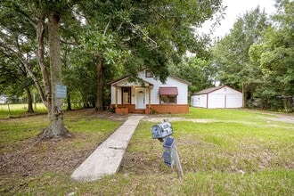 4406 Richard St in Moss Point, MS - Building Photo - Building Photo