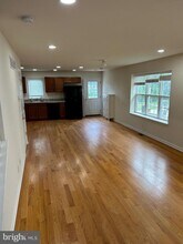 319 Maple Ave in Ambler, PA - Building Photo - Building Photo