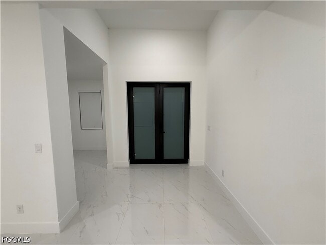 3201 57th St W in Lehigh Acres, FL - Building Photo - Building Photo