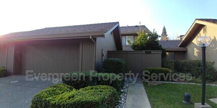 11458 Coloma Rd in Gold River, CA - Building Photo - Building Photo