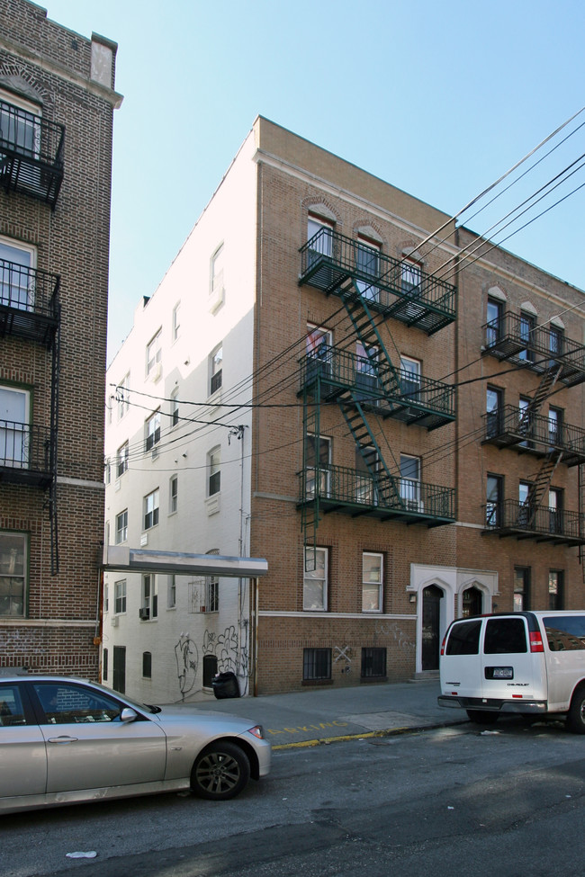 834 43rd St in Brooklyn, NY - Building Photo - Building Photo