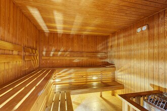 3450 B Rue Drummond, Unit 809 in Montréal, QC - Building Photo - Building Photo