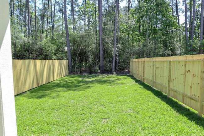 property at 118 Artesian Way