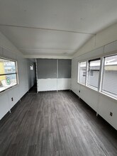 2825 SE 14th St in Des Moines, IA - Building Photo - Building Photo