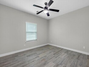 14606 Half Cir in Splendora, TX - Building Photo - Building Photo