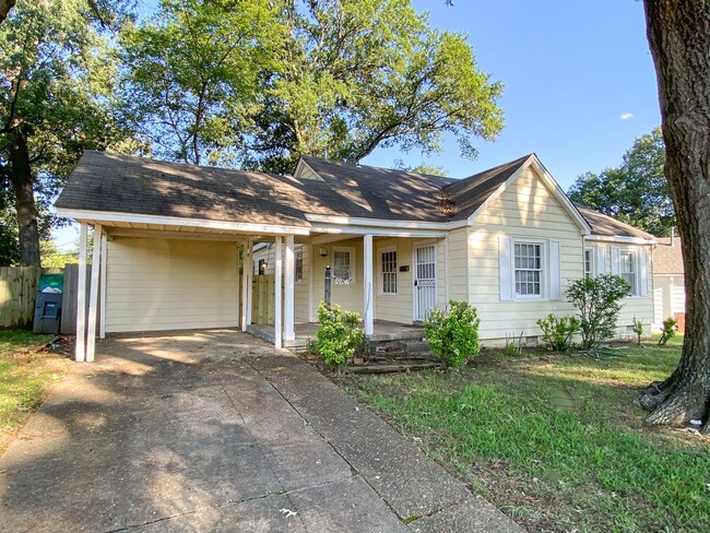 1182 Will Scarlet Rd in Memphis, TN - Building Photo - Building Photo