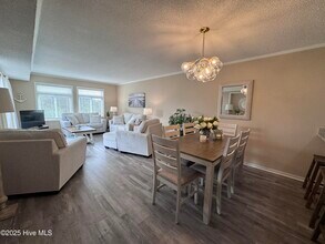 650 Salter Path Rd in Pine Knoll Shores, NC - Building Photo - Building Photo