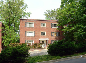 8716 Bradford Rd in Silver Spring, MD - Building Photo - Building Photo