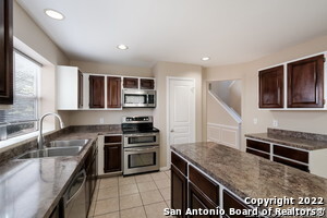 15214 Fall Ridge Dr in San Antonio, TX - Building Photo - Building Photo