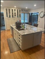 11032 Aquila Bluffs Cir in Bloomington, MN - Building Photo