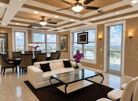 9511 Collins Ave in Surfside, FL - Building Photo