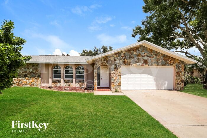 603 Wildwood Pkwy in Cape Coral, FL - Building Photo