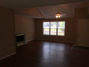 9 Silver Spur Ct in Greenville, SC - Building Photo - Building Photo