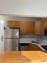 312 Shirley St, Unit 309 in Winthrop, MA - Building Photo - Building Photo