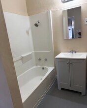 2117 Ballard Dr in Las Vegas, NV - Building Photo - Building Photo